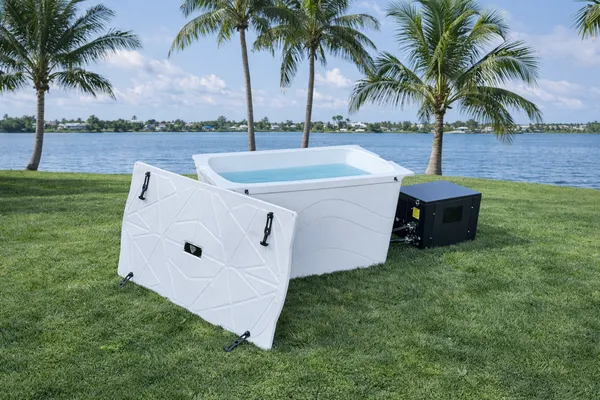 Frozin Complete Cold Plunge System in-pool furniture - frozin-400-products