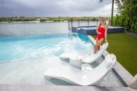 Tenjam Laylo In-Pool Lounger - photo 2