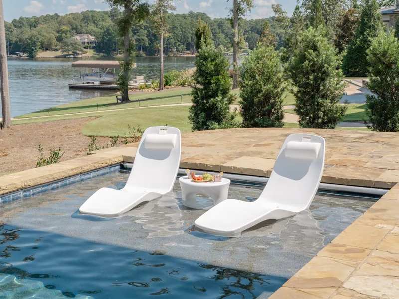 Loungers